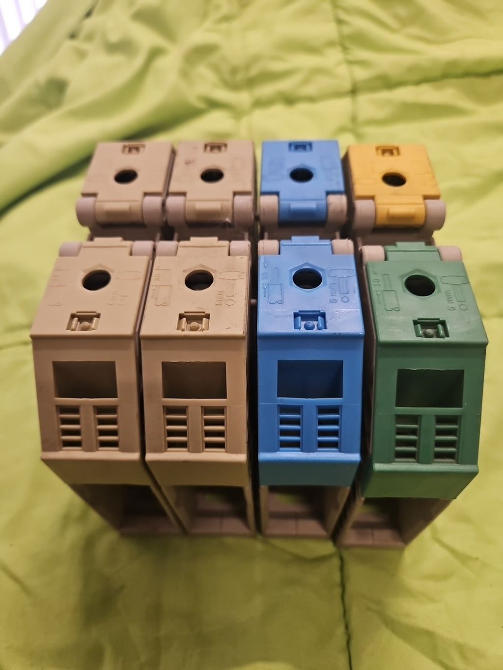 5 x Weidmüller WDU 70/95, WPE 70/95 Durchgangs-Reihenklemme, Schraubanschluss
